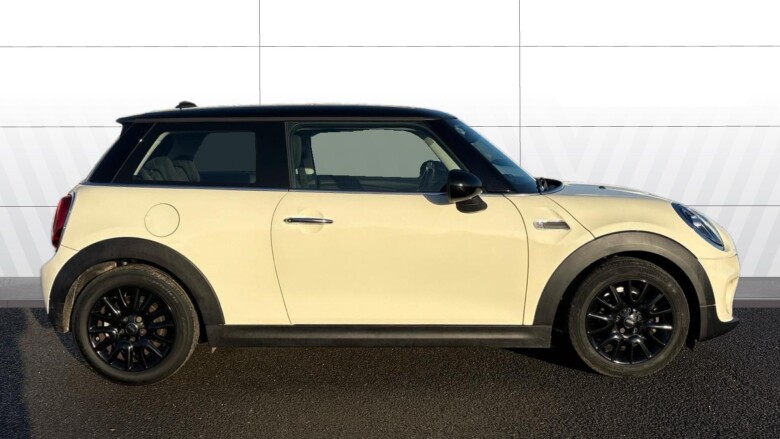 MINI Hatchback 1.5 Cooper II 3dr Petrol Hatchback